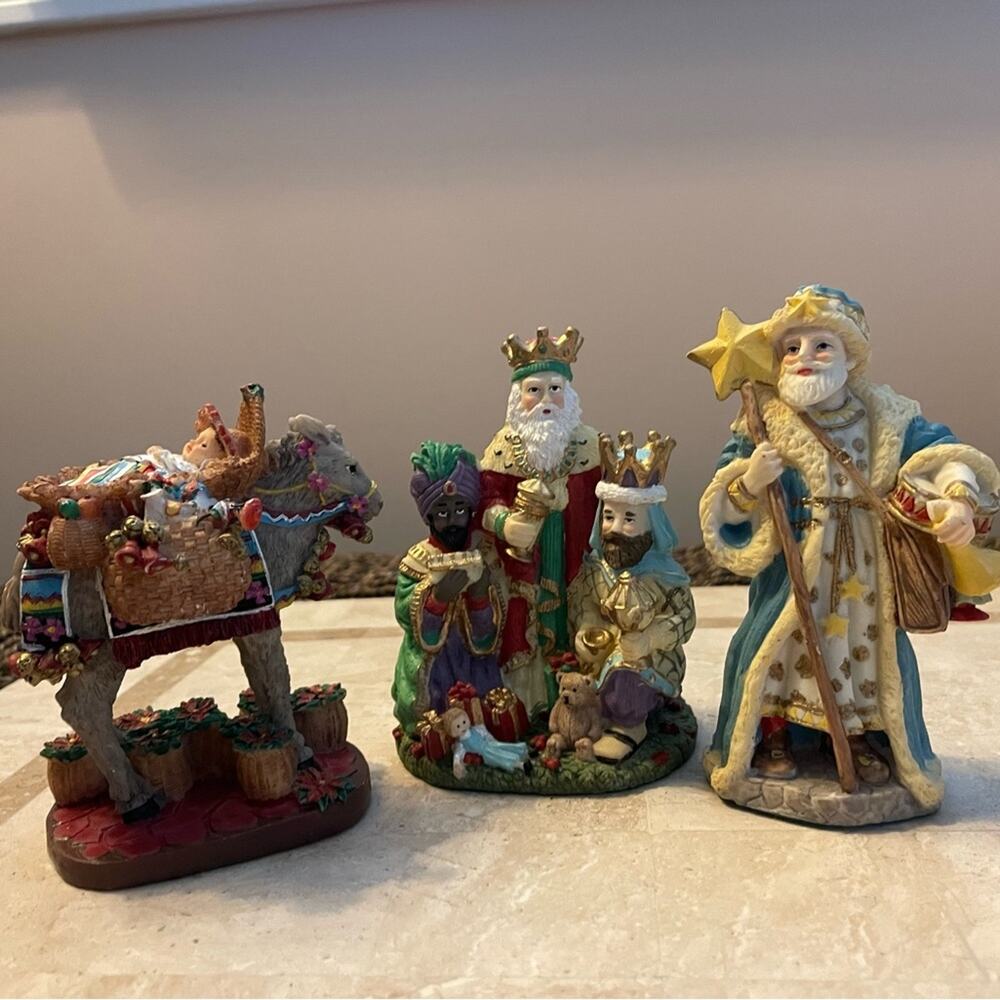 International Santa Claus Collection three piece set